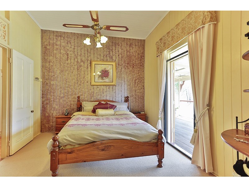 1280 Murphys Creek Road, Murphys Creek QLD 4352
