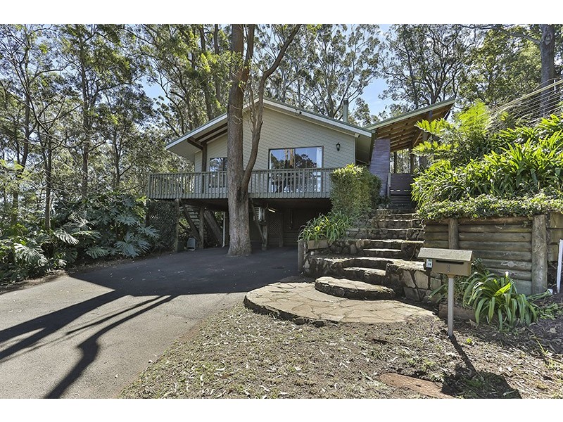 1 Roderic Court, Mount Lofty QLD 4350