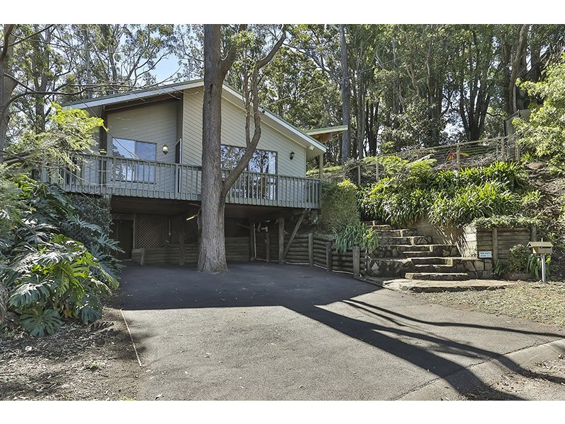 1 Roderic Court, Mount Lofty QLD 4350