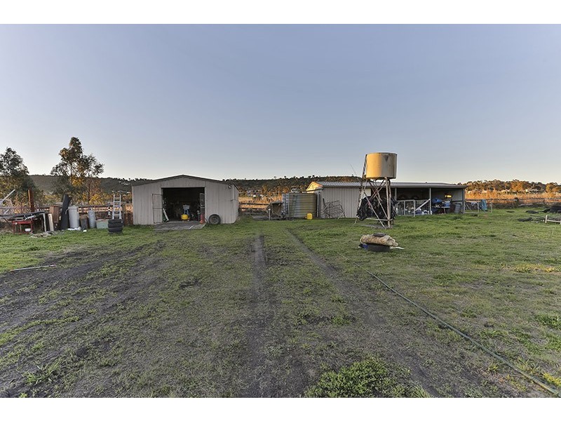 106 Paulsens Road, Gowrie Junction QLD 4352