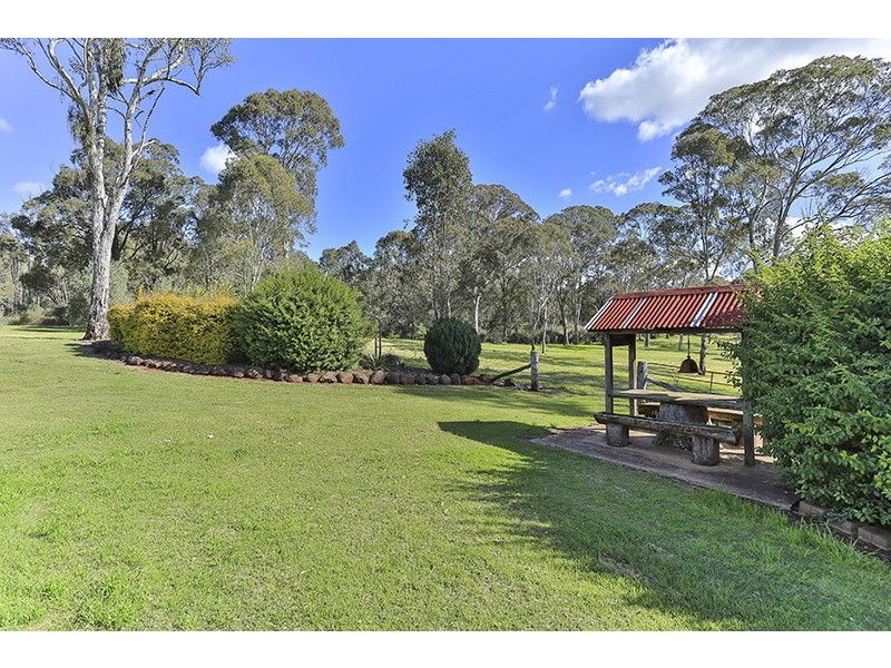 7 McEwan Road, Cabarlah QLD 4352