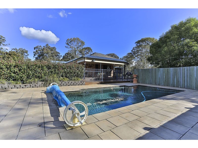 7 McEwan Road, Cabarlah QLD 4352