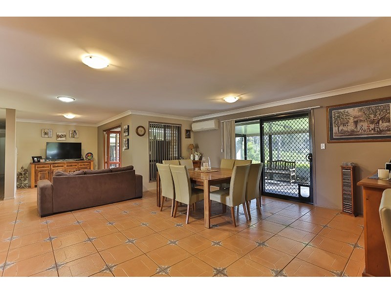 7 McEwan Road, Cabarlah QLD 4352