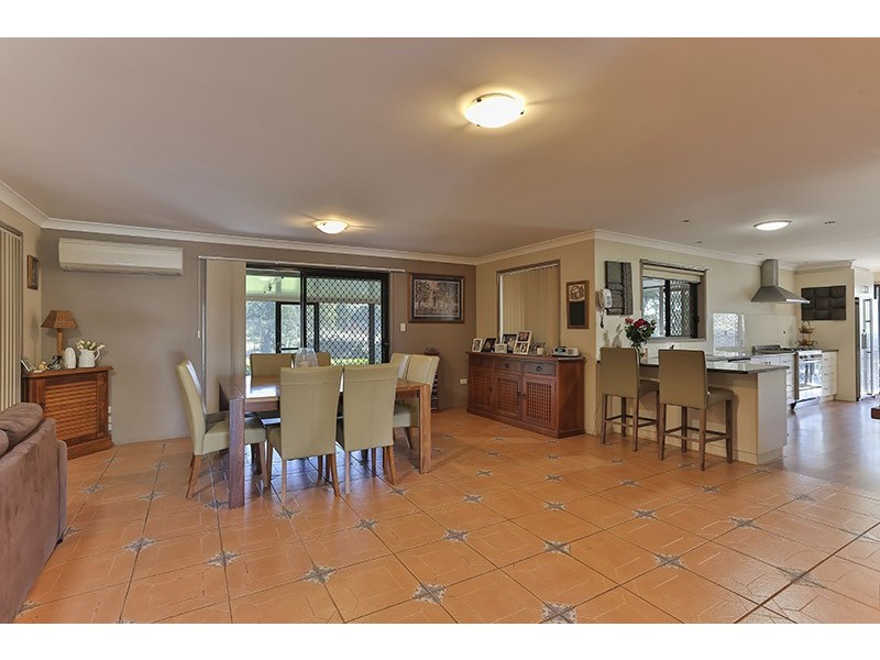 7 McEwan Road, Cabarlah QLD 4352