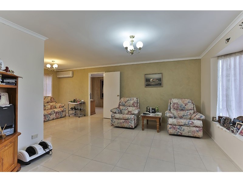 8 Crockers Road, Westbrook QLD 4350