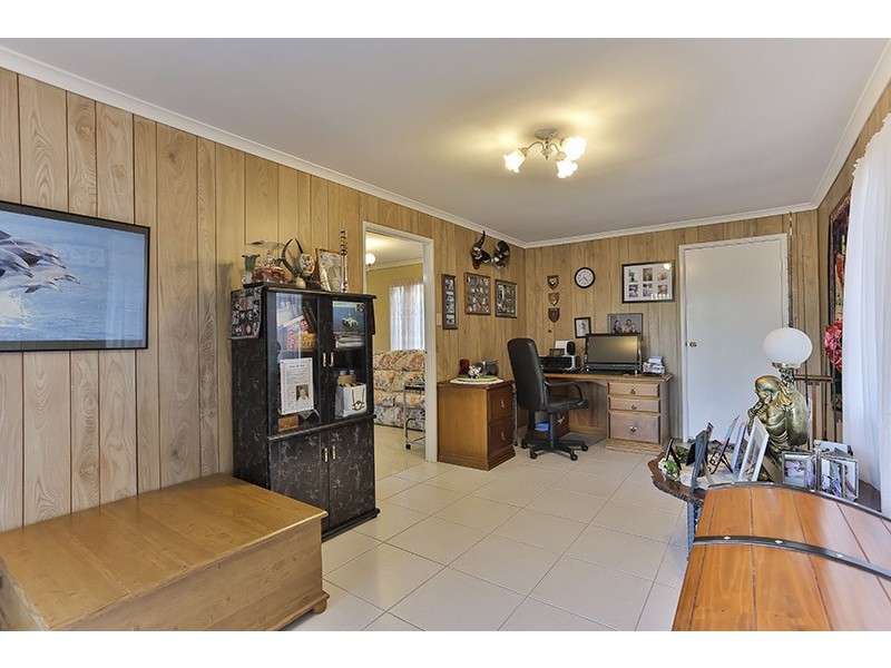 8 Crockers Road, Westbrook QLD 4350