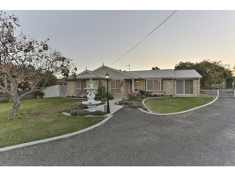 8 Crockers Road, Westbrook QLD 4350