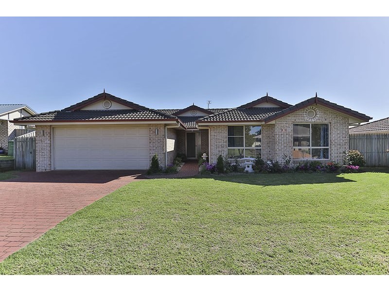 31 Swartz Street, Kearneys Spring QLD 4350