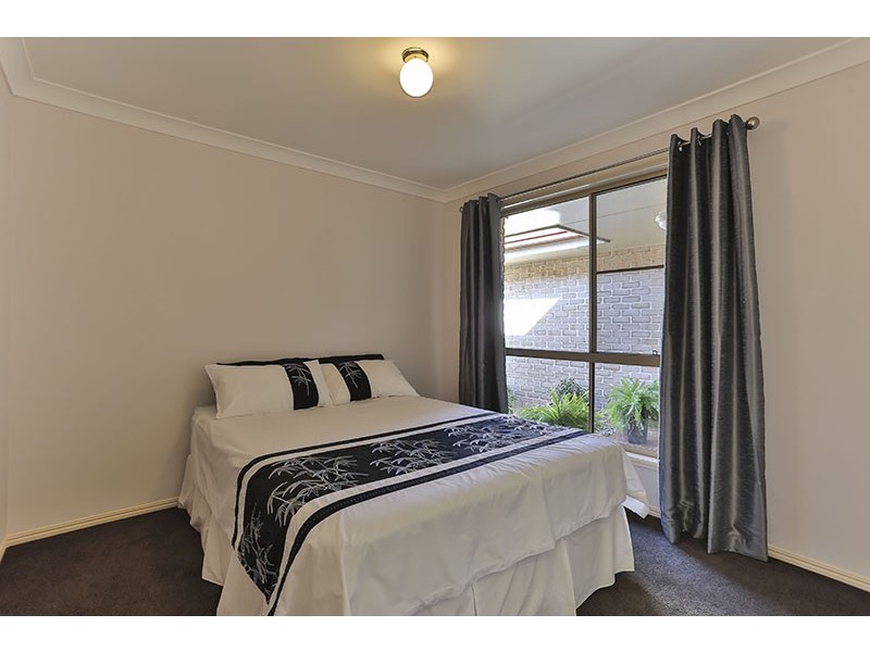 31 Swartz Street, Kearneys Spring QLD 4350