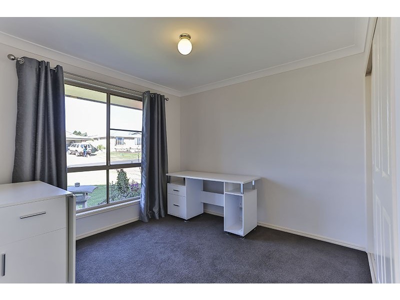 31 Swartz Street, Kearneys Spring QLD 4350