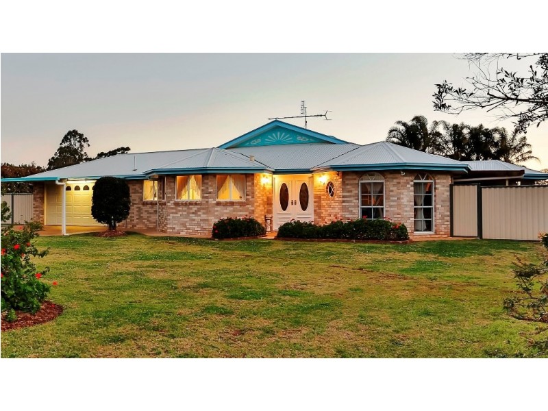 15 Bunya View Drive, Highfields QLD 4352