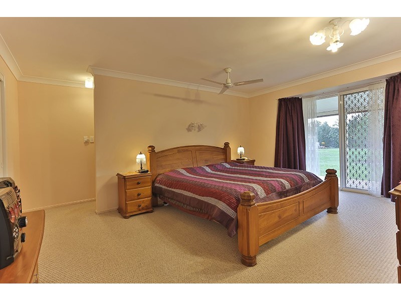 15 Bunya View Drive, Highfields QLD 4352