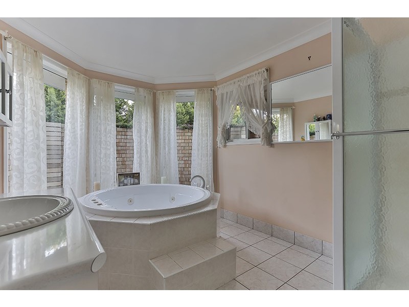 15 Bunya View Drive, Highfields QLD 4352