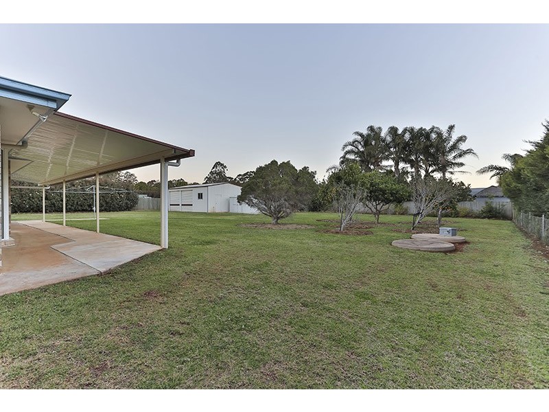 15 Bunya View Drive, Highfields QLD 4352