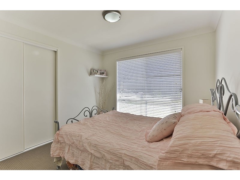 8B Dodd Street, Newtown QLD 4350