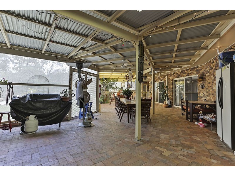 17 Wandin Road, Withcott QLD 4352