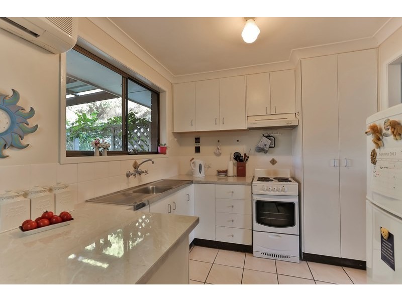 6 Mollison Court, Wilsonton QLD 4350