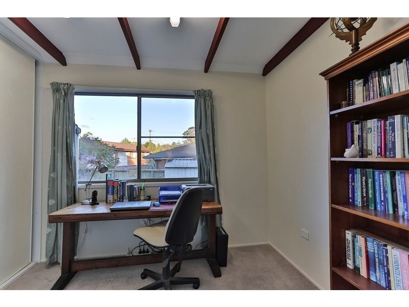 6 Mollison Court, Wilsonton QLD 4350