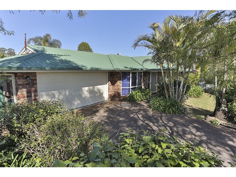 40 Bouganvillea Drive, Middle Ridge QLD 4350