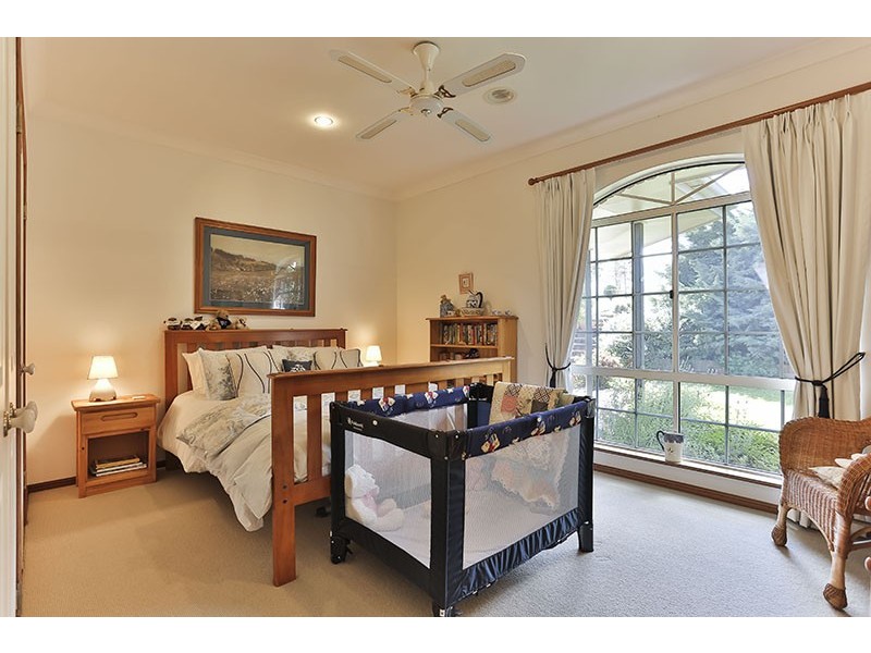 29 Cook Court, Highfields QLD 4352