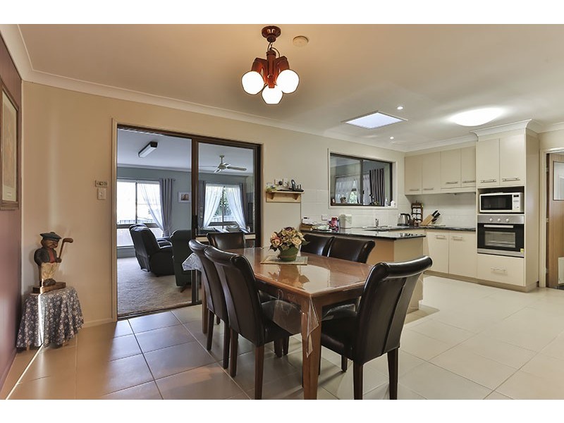 4 Gracene Court, Wilsonton Heights QLD 4350