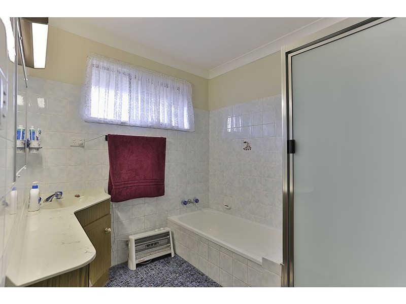 4 Gracene Court, Wilsonton Heights QLD 4350