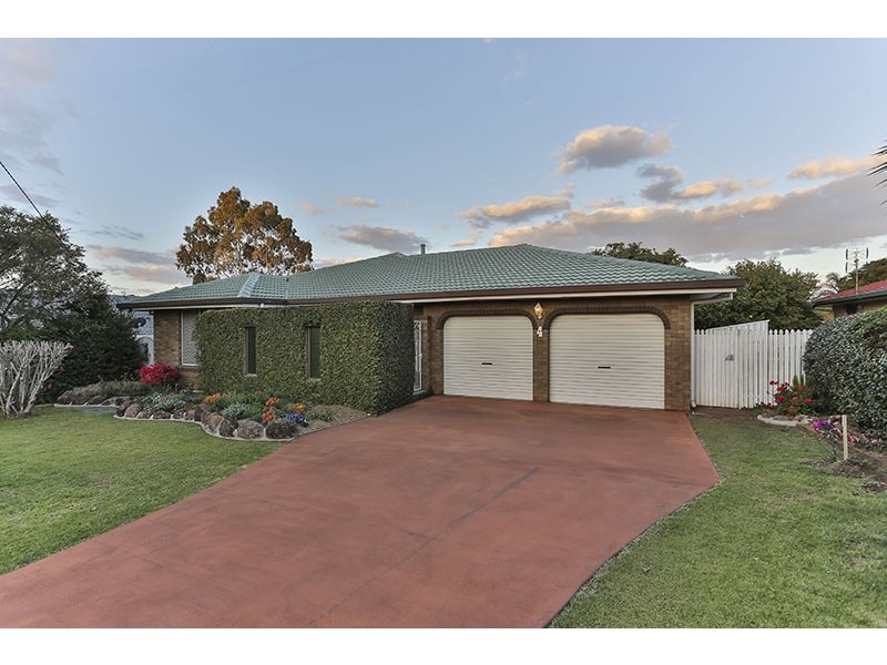 4 Gracene Court, Wilsonton Heights QLD 4350