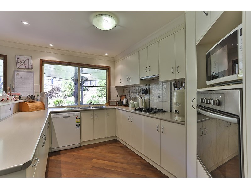 14 Trevean Drive, Kleinton QLD 4352