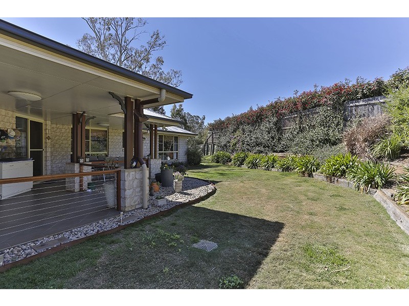 14 Trevean Drive, Kleinton QLD 4352