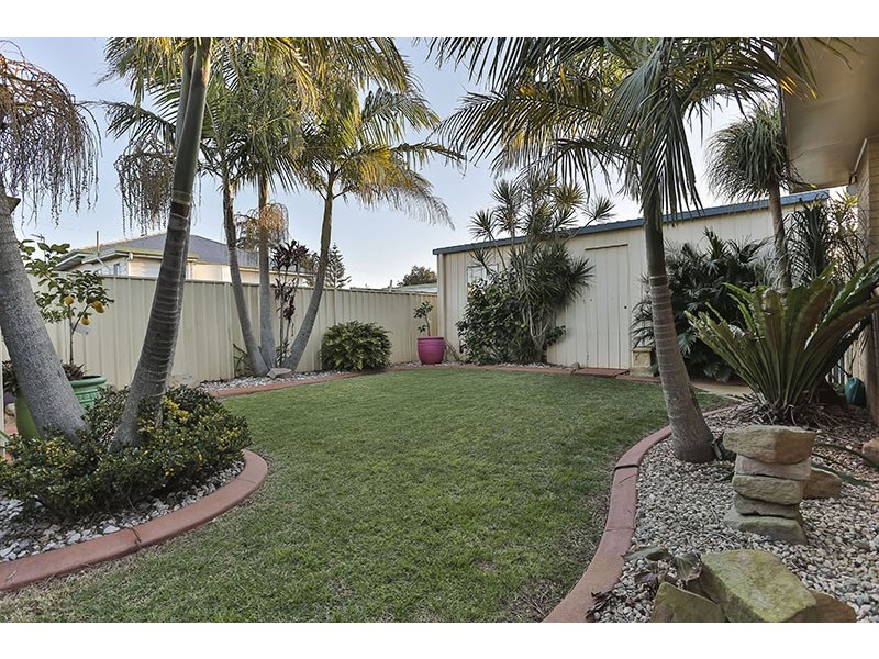 18 Canberra Street, Harristown QLD 4350