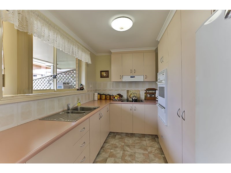 7/4-6 Glenfield Court, Middle Ridge QLD 4350