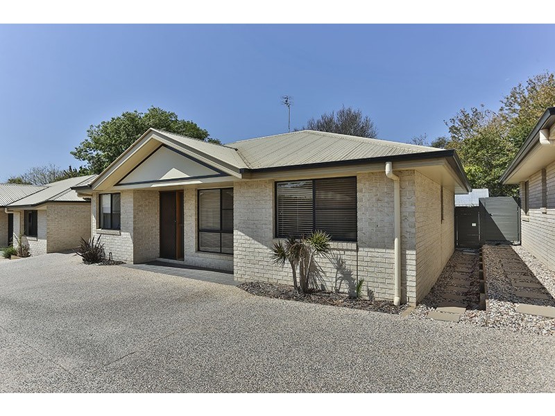 3/451 Alderley Street, Harristown QLD 4350