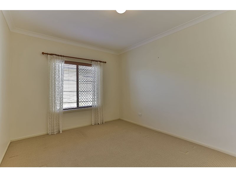10 Garvan Court, Highfields QLD 4352