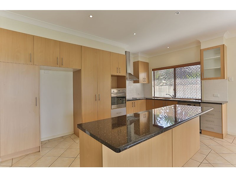 10 Garvan Court, Highfields QLD 4352
