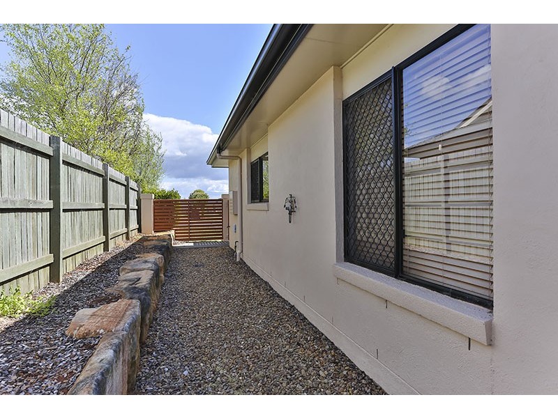 10 Garvan Court, Highfields QLD 4352