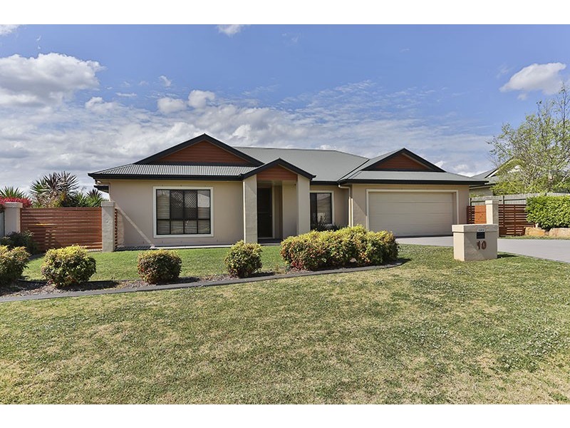 10 Garvan Court, Highfields QLD 4352