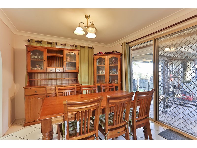 10 Moore Crescent, Wilsonton QLD 4350