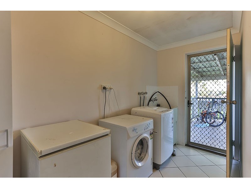 10 Moore Crescent, Wilsonton QLD 4350