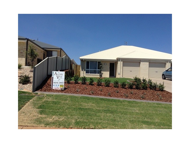 1/18 Tempest Drive, Glenvale QLD 4350