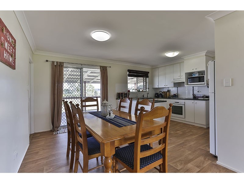 29 Mocatta Street, Goombungee QLD 4354