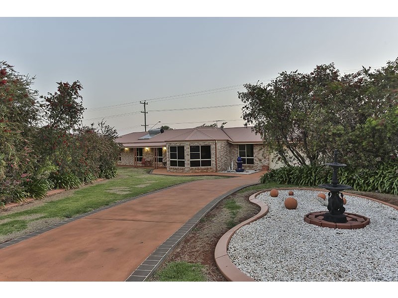 7 Gregory Court, Highfields QLD 4352