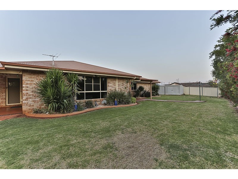 7 Gregory Court, Highfields QLD 4352