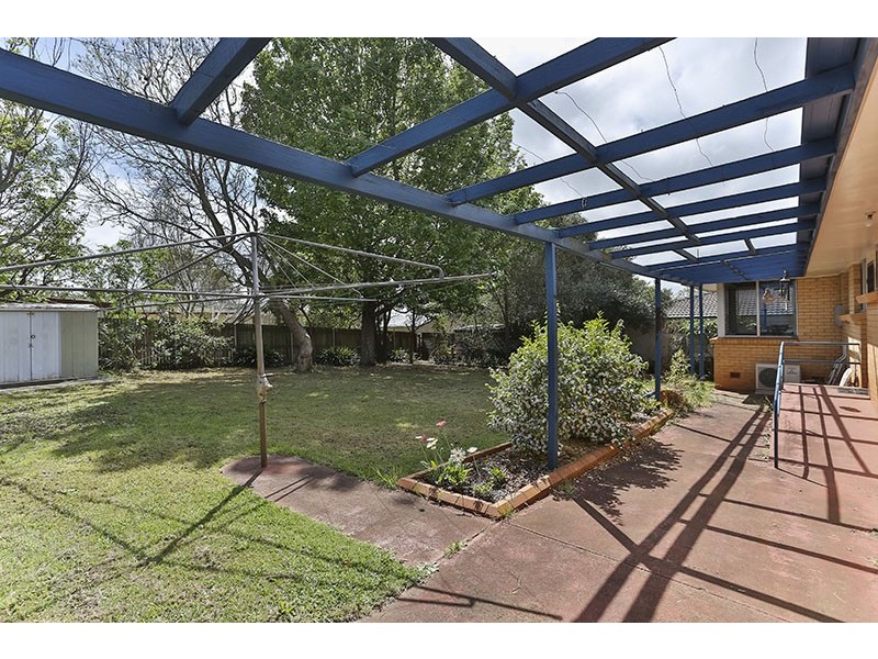 41 Knockator Crescent, Centenary Heights QLD 4350