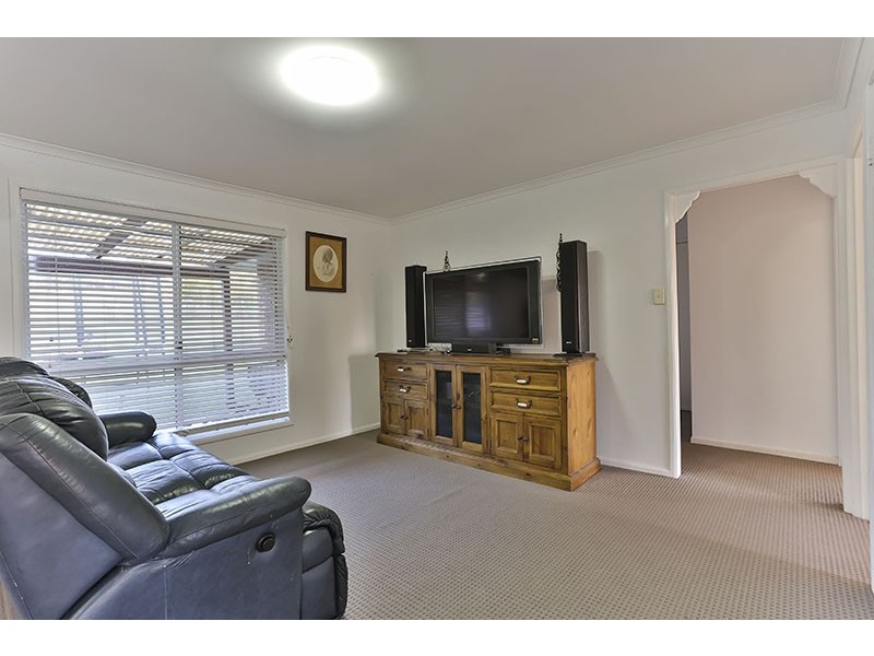 12 Garrett Road, Meringandan QLD 4352