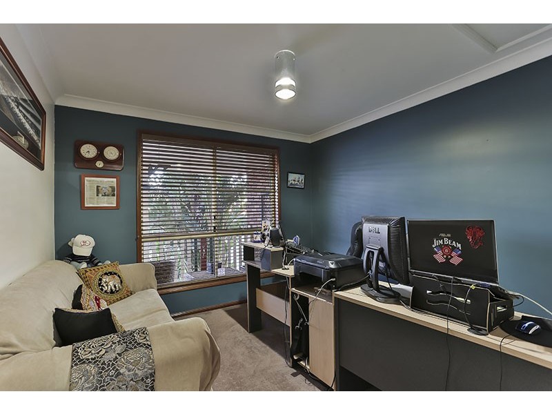 2 Kensington Court, Darling Heights QLD 4350
