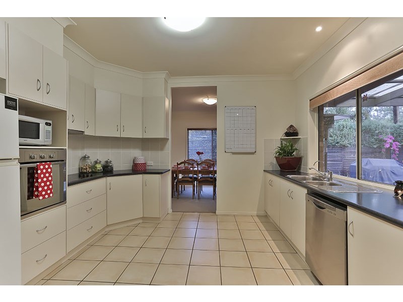 3 Maylen Court, Highfields QLD 4352