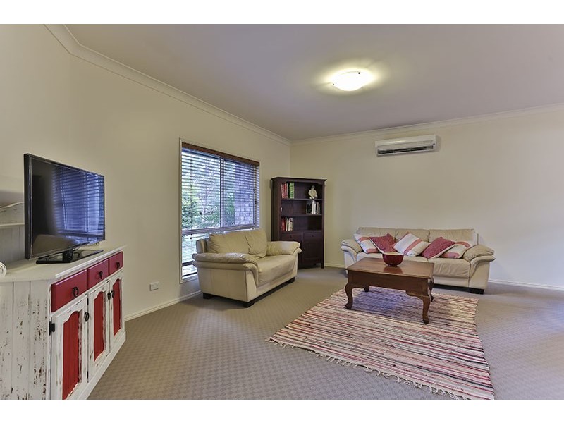 3 Maylen Court, Highfields QLD 4352