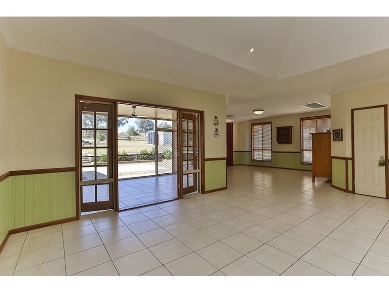 5 Odassa Street, Goombungee QLD 4354