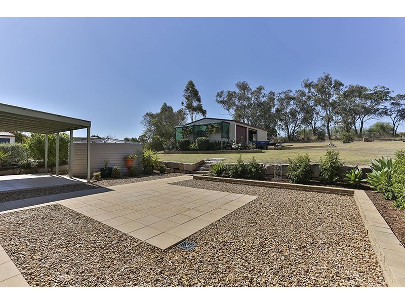 5 Odassa Street, Goombungee QLD 4354