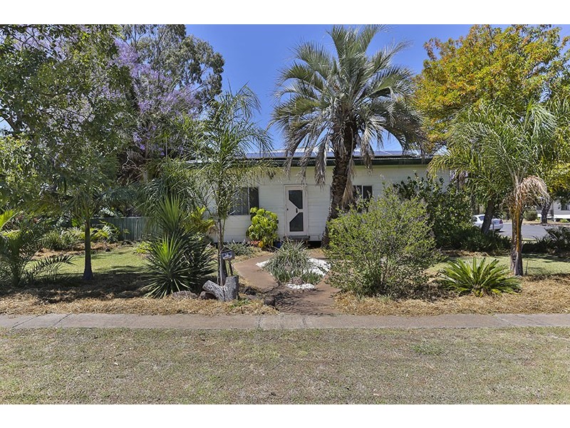 38 Briggs Street, Pittsworth QLD 4356